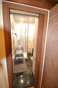 A bathroom at Castello 5888 C, Santa Marina, Calle Marcello, LOFT