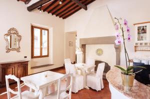 A seating area at Hotel Relais Il Cestello