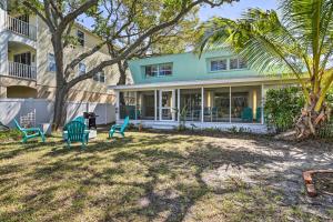 Gallery image of Tropical Waterfront Home Central Location! in Clearwater Beach