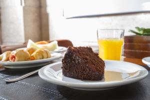 Comida no hotel ou em algum lugar perto