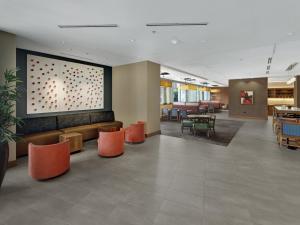 Posezení v ubytování Hyatt Place Champaign/Urbana