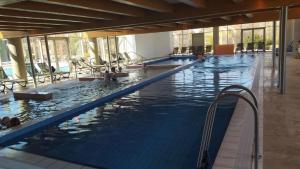 Bazén v ubytovaní Best Golf-Birdland Apartman alebo v jeho blízkosti