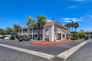 Gallery image of Motel 6-Pomona, CA - Los Angeles in Pomona