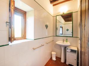 Kúpeľňa v ubytovaní Holiday Home Tuscany with Pool