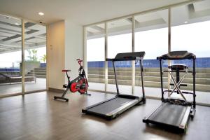 Fitness centar i/ili fitness sadržaji u objektu Apartemen MATARAM CITY YUDHISTIRA TOWER YOGYAKARTA
