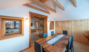 Posedenie v ubytovaní Ferienwohnung Strubreiter