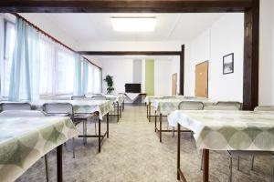 Istumisnurk majutusasutuses Hotel Sklárna Harrachov