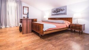 Posteľ alebo postele v izbe v ubytovaní Vila Lucia + 37 fotografií