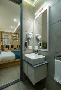Gallery image of Iris Suites in Bangalore