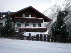 Haus Sonnenhang v zimě