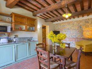 A kitchen or kitchenette at Apartment Michelangelo by Interhome