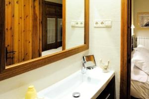 Koupelna v ubytování Chardín d'Alto-Apartamentos Chardins