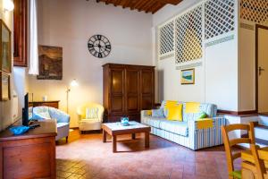 A seating area at Appartamento Stella Marina Még 2 kép
