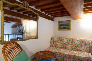 A seating area at Appartamento Stella Marina