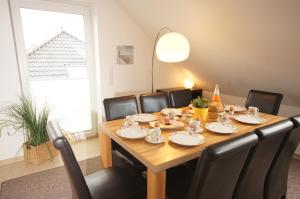 Posezení v ubytování Ferienwohnung Feldblick