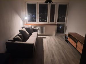 Posedenie v ubytovaní Zatrasie