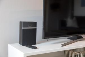 TV a/nebo společenská místnost v ubytování Gulfhof Dreybült Dreybült 10 Wilko