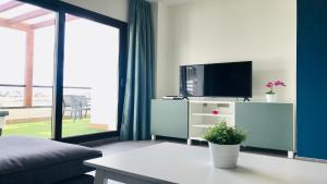 TV a/nebo společenská místnost v ubytování Welooveyou Top Marina