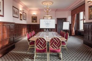 Gallery image of Dunston Hall Hotel, Spa & Golf Resort in Norwich