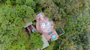 Blick auf BubbleSky Glamping Guatapé aus der Vogelperspektive