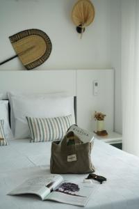 Кровать или кровати в номере Blue Island Luxury Hotel Adults Only