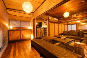 Gallery image of Surf Republic 湯河原吉浜海岸は最大13名ビーチ徒歩30秒で犬ok晴れでも雨でもBBQok in Yoshihama