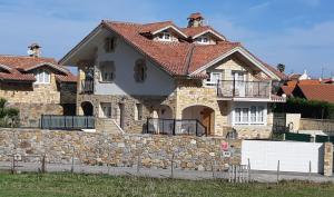 Budova, v ktorej sa apartmán nachádza