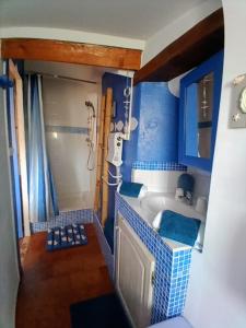 Ванная комната в Gîte Chez Dado & Denis Saint Martin d'Ardèche