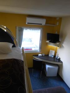 เตียงในห้องที่ Select Inn Numazu