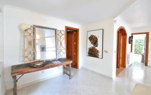 Zdjęcie z galerii obiektu Hermosa casa de vacaciones CA NA MALEN w mieście La Cabaneta