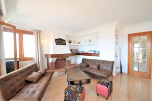 Kuchnia lub aneks kuchenny w obiekcie Hermosa casa de vacaciones CA NA MALEN