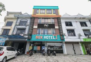 Bangunan di mana terletaknya hotel