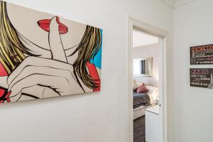 Zdjęcie z galerii obiektu Peaceful Modern 2 bedroom apartment in Aloha Pueblo With View over The Pool w Marbelli