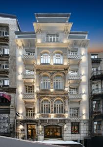 O edifício em que o hotel se localiza