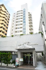 Gedung tempat hotel berlokasi