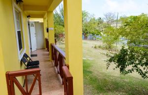 Vrt pred nastanitvijo Sephina Villa St Lucia Island Dream Holidays