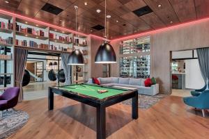 Posezení v ubytování Hotel Mortagne