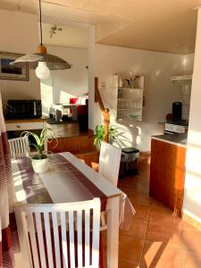 Kuchyň nebo kuchyňský kout v ubytování Ferienwohnung in Kappeln