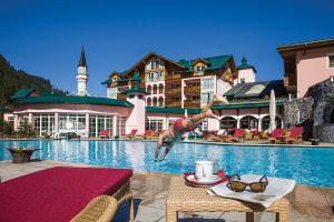 Bazén v ubytování Wellnesshotel ...liebes Rot-Flüh nebo v jeho okolí