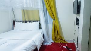 Фотография из галереи VicLux Studio, Harlequins hotel Suites woodley, Ngong road в Найроби