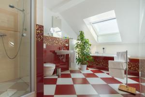 Koupelna v ubytování Hotel l'adresse garni