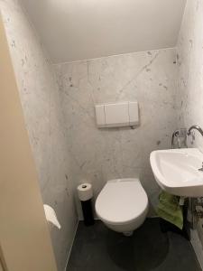 Koupelna v ubytování Gästezimmer am Waldrand + 8 fotografií