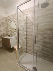 A bathroom at RossoMattone CountryHouse