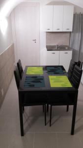 Cucina o angolo cottura di MAX in CENTER parking privato nel prezzo