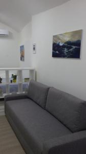 Area soggiorno di MAX in CENTER parking privato nel prezzo