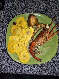 公寓内部或周边提供的食物