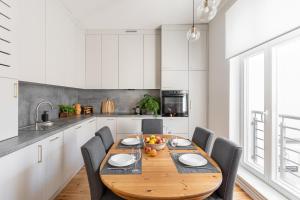Kuchyň nebo kuchyňský kout v ubytování London - Cozy City Stay by Lion Apartments Sopot