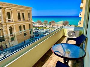 A general sea view or a sea view taken from Az apartmant