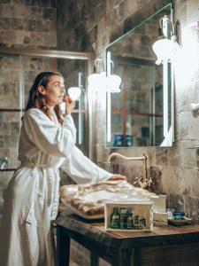 Hosté ubytování Kalsedon Cave Suites + 37 fotografií