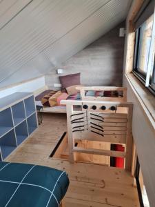 Gallery image of Bienvenue dans la COSY BOX, micro maison agréable in Wittisheim